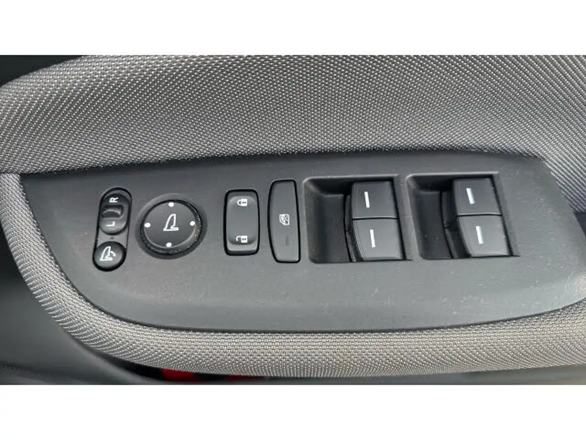 2021-honda-jazz-15-i-mmd-ex-109ps-big-33
