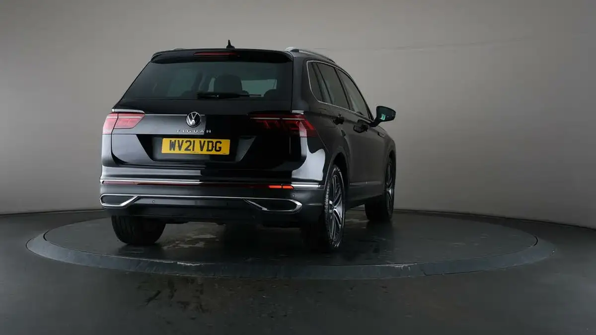 2021-volkswagen-tiguan-15-tsi-elegance-big-61
