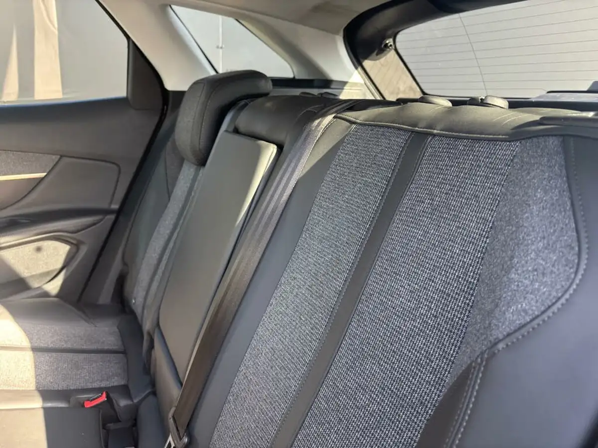 2020-peugeot-3008-suv-15-bluehdi-allure-big-32