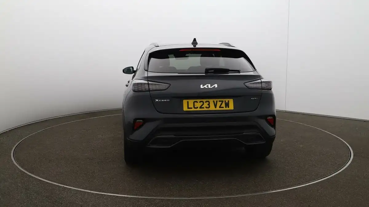 2023-kia-xceed-15-t-gdi-gt-line-158bhp-big-6