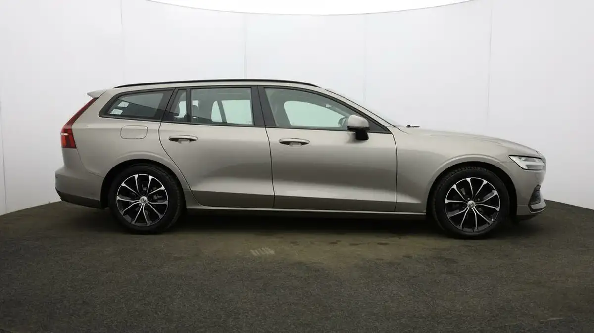 2018-volvo-v60-20td-d3-momentum-geartronic-big-7