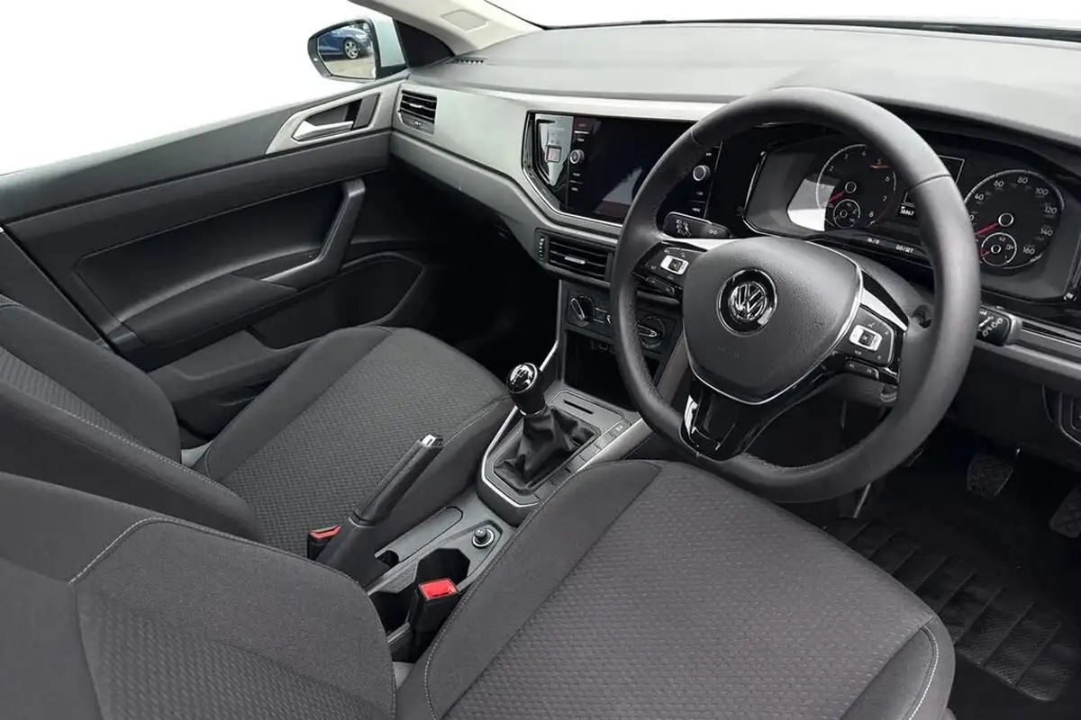 2019-volkswagen-polo-10-se-tech-edition-65ps-big-12