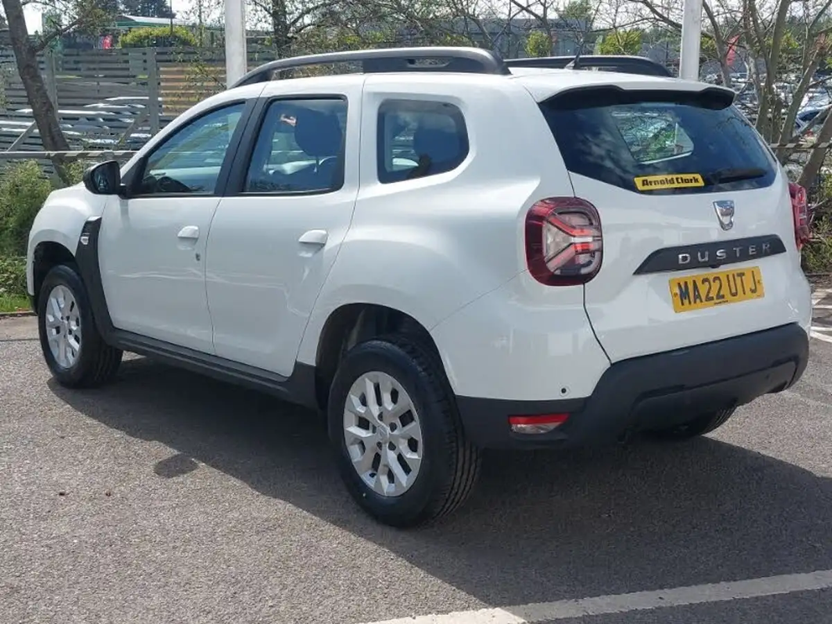 2022-dacia-duster-10-tce-comfort-90hpeu6d-4x2-window-van-big-1