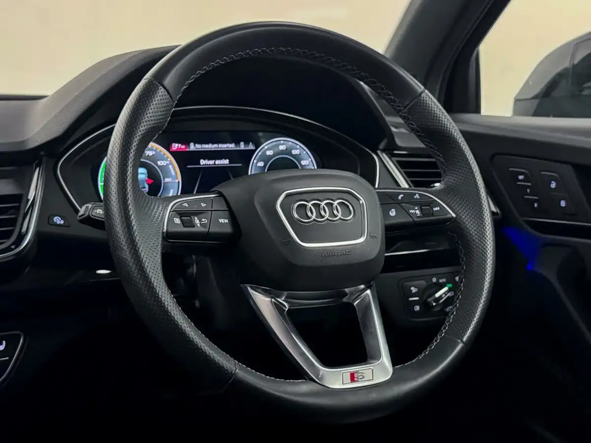 2021-audi-q5-20-55-tfsi-e-competition-vorsprung-station-wagon-big-30