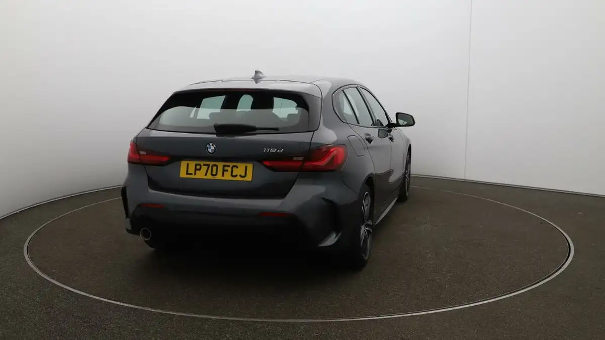 2021-bmw-1-series-15td-116d-m-sport-lcp-dct-big-49