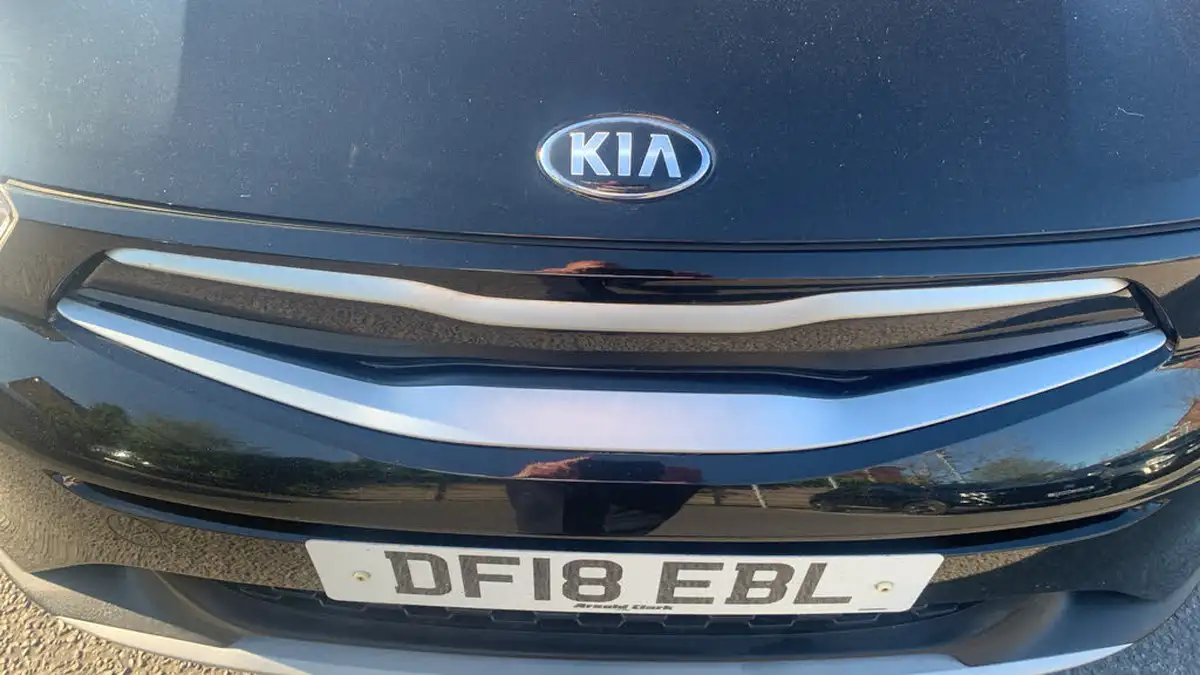 2018-kia-stonic-16crdi-2-big-38