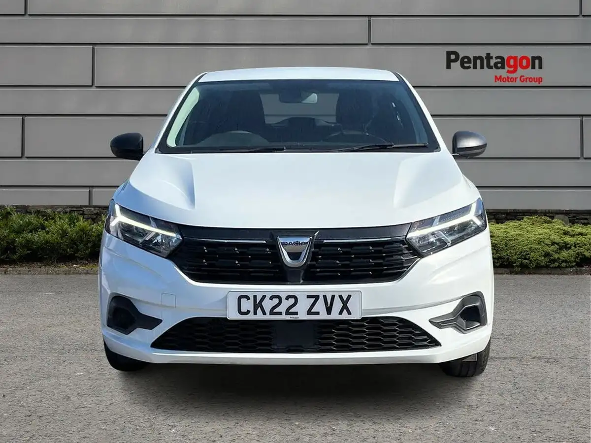2022-dacia-sandero-10-tce-essential-90bhp-big-12