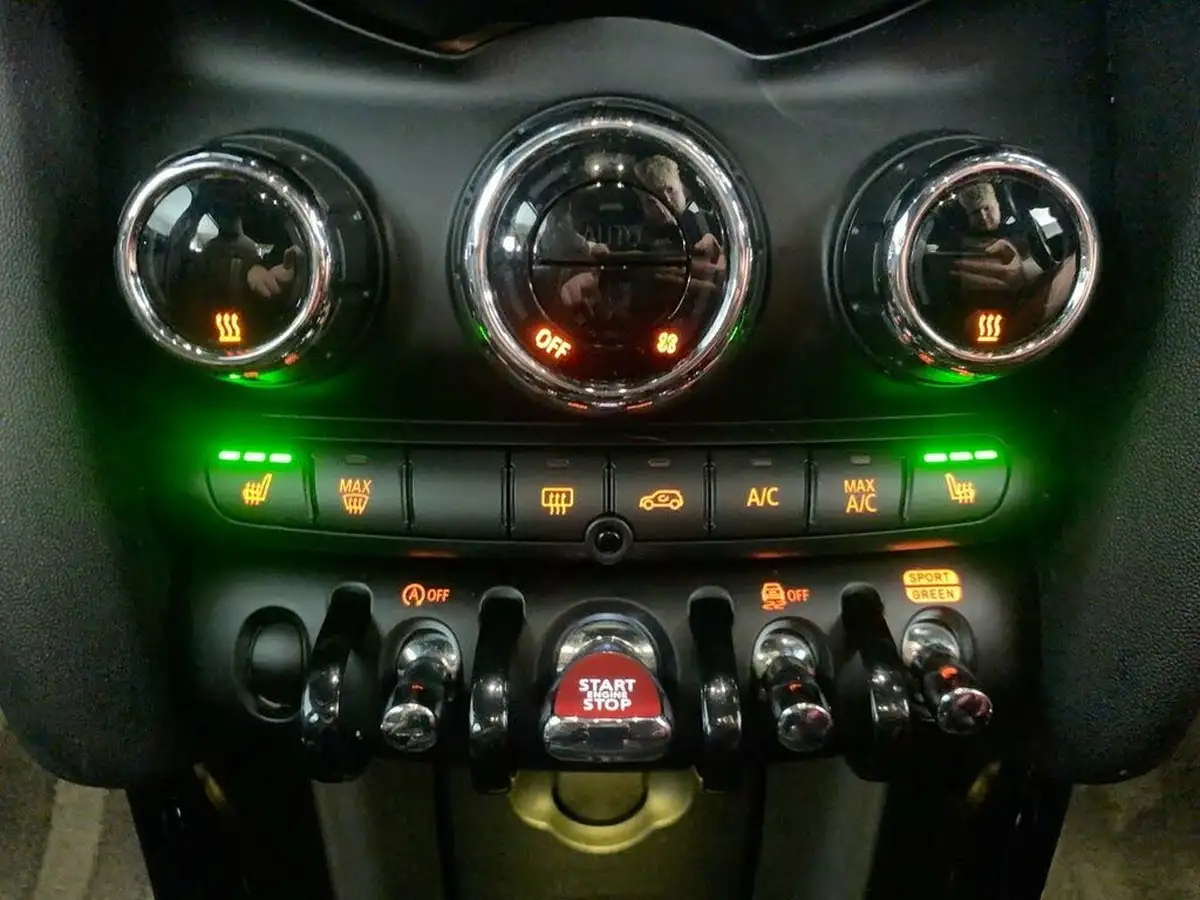 2020-mini-cooper-20-cooper-s-sport-189bhp-hatchback-5d-auto-big-24