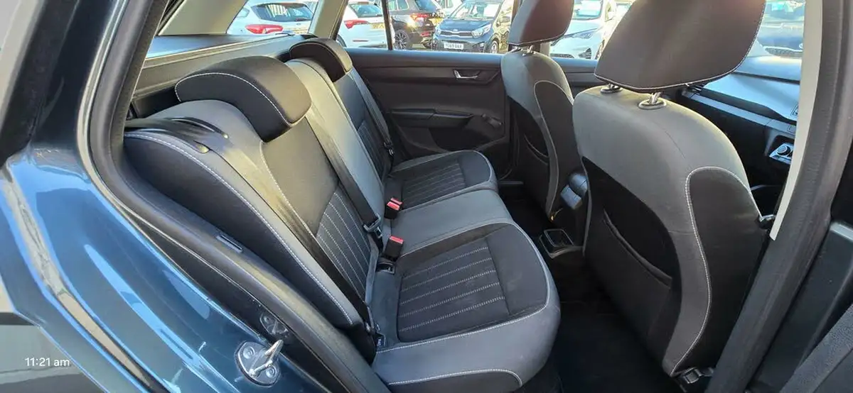 2020-skoda-fabia-10-tsi-se-l-95ps-estate-big-44