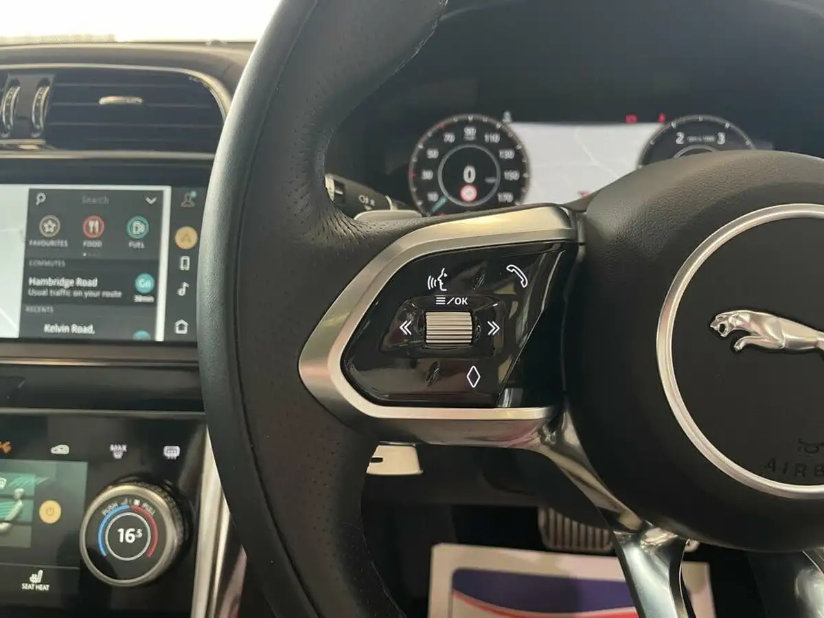 2021-jaguar-xe-20-d200-r-dynamic-hse-big-38