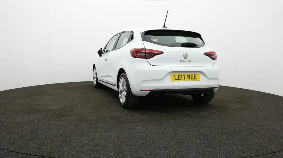 2021-renault-clio-10-sce-play-75bhp-big-72