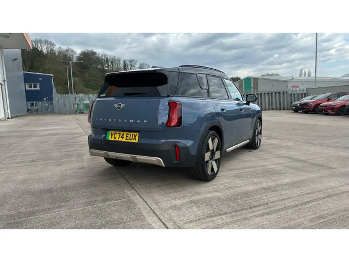 2024-mini-countryman-e-cooper-e-exclusive-big-24