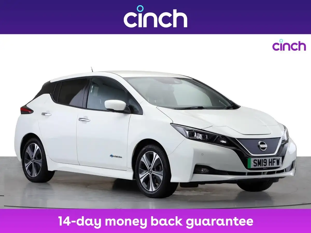 2019-nissan-leaf-e-tekna-big-0