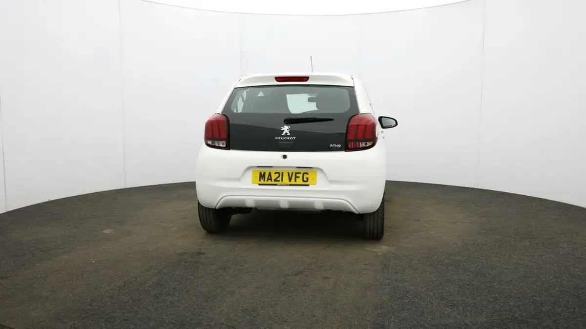 2021-peugeot-108-10-active-5d-big-53