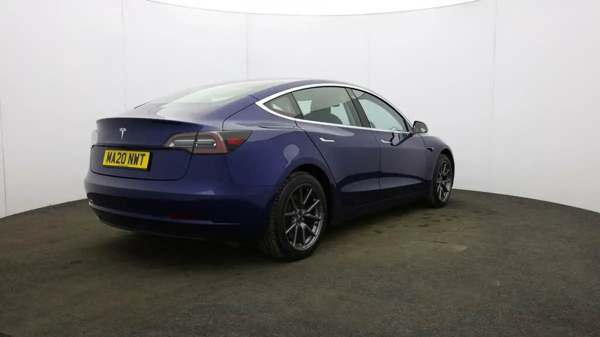 2020-tesla-model-3-e-standard-plus-big-48
