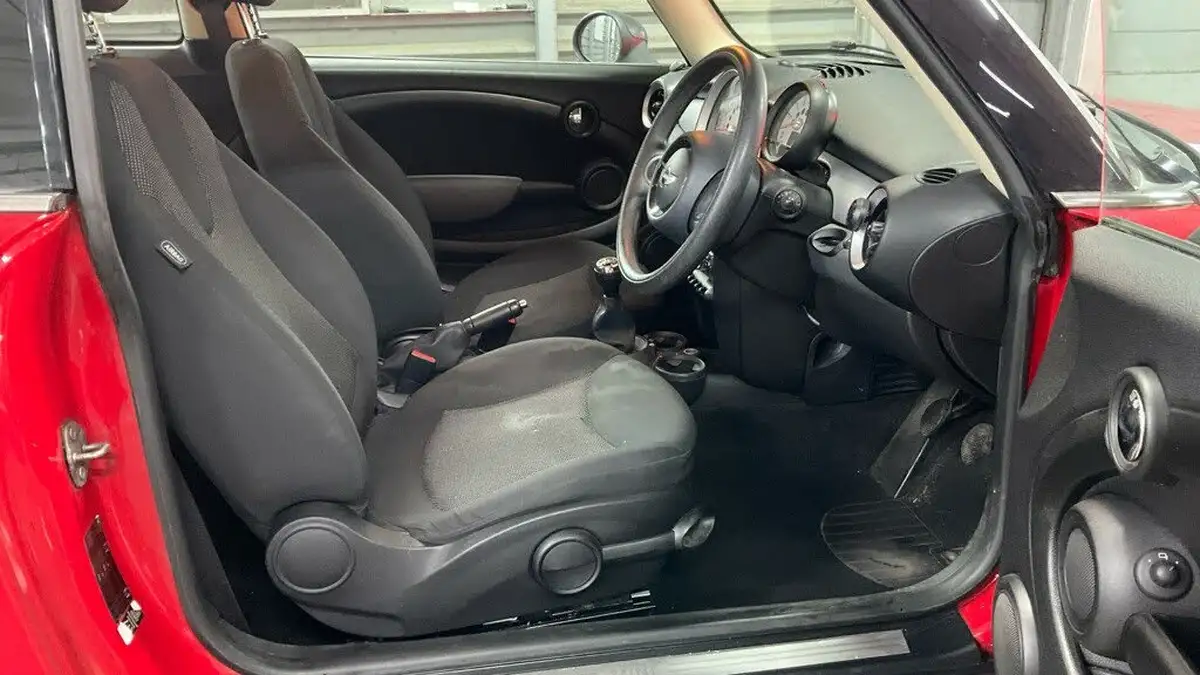 2012-mini-cooper-16-first-big-10