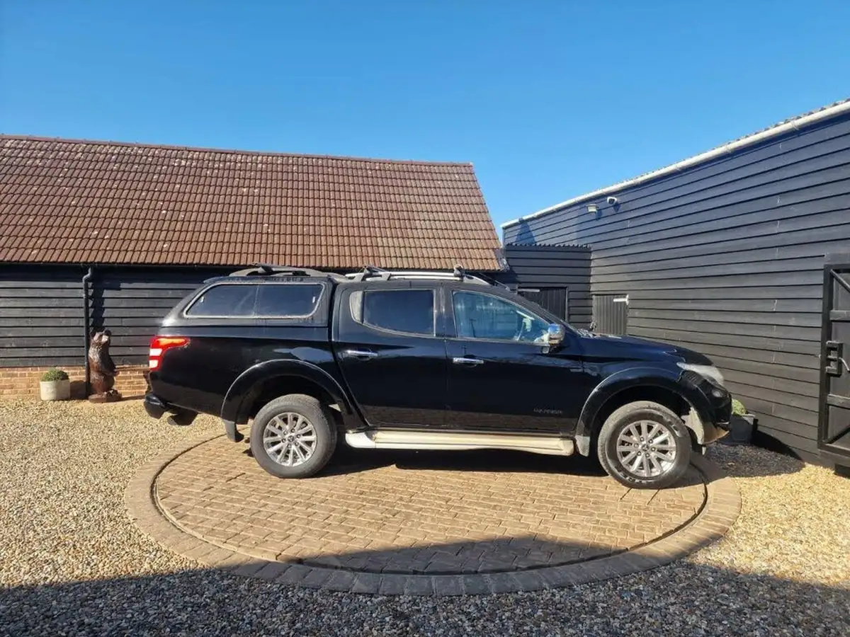 2019-mitsubishi-l200-24di-d-warrior-eu6b-auto-big-33