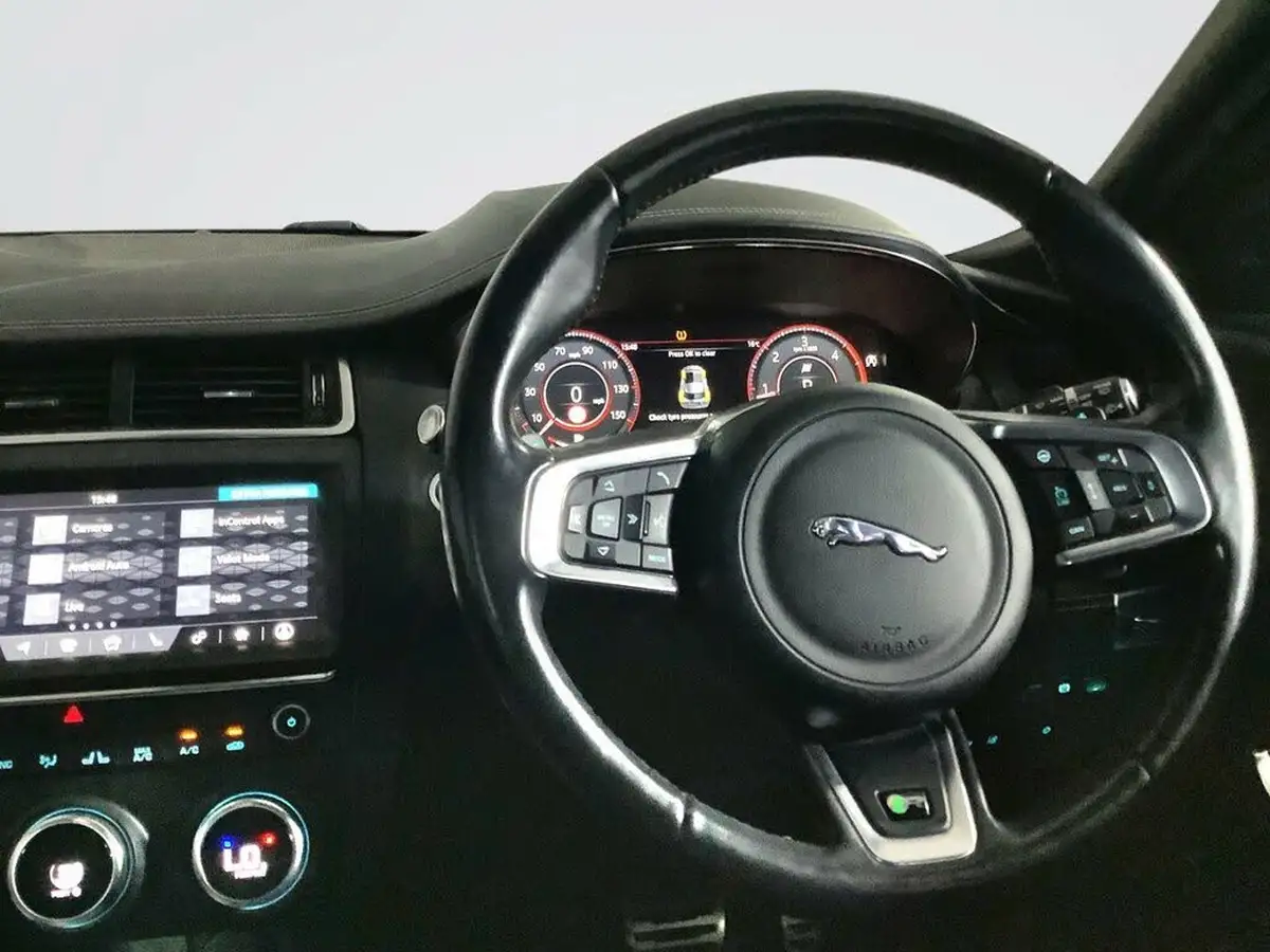 2019-jaguar-e-pace-20-i4d-r-dynamic-hse-180ps-big-10