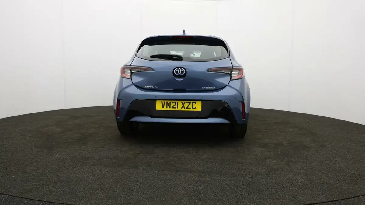 2021-toyota-corolla-18-vvt-i-icon-tech-spare-wheel-hatchback-5d-big-57
