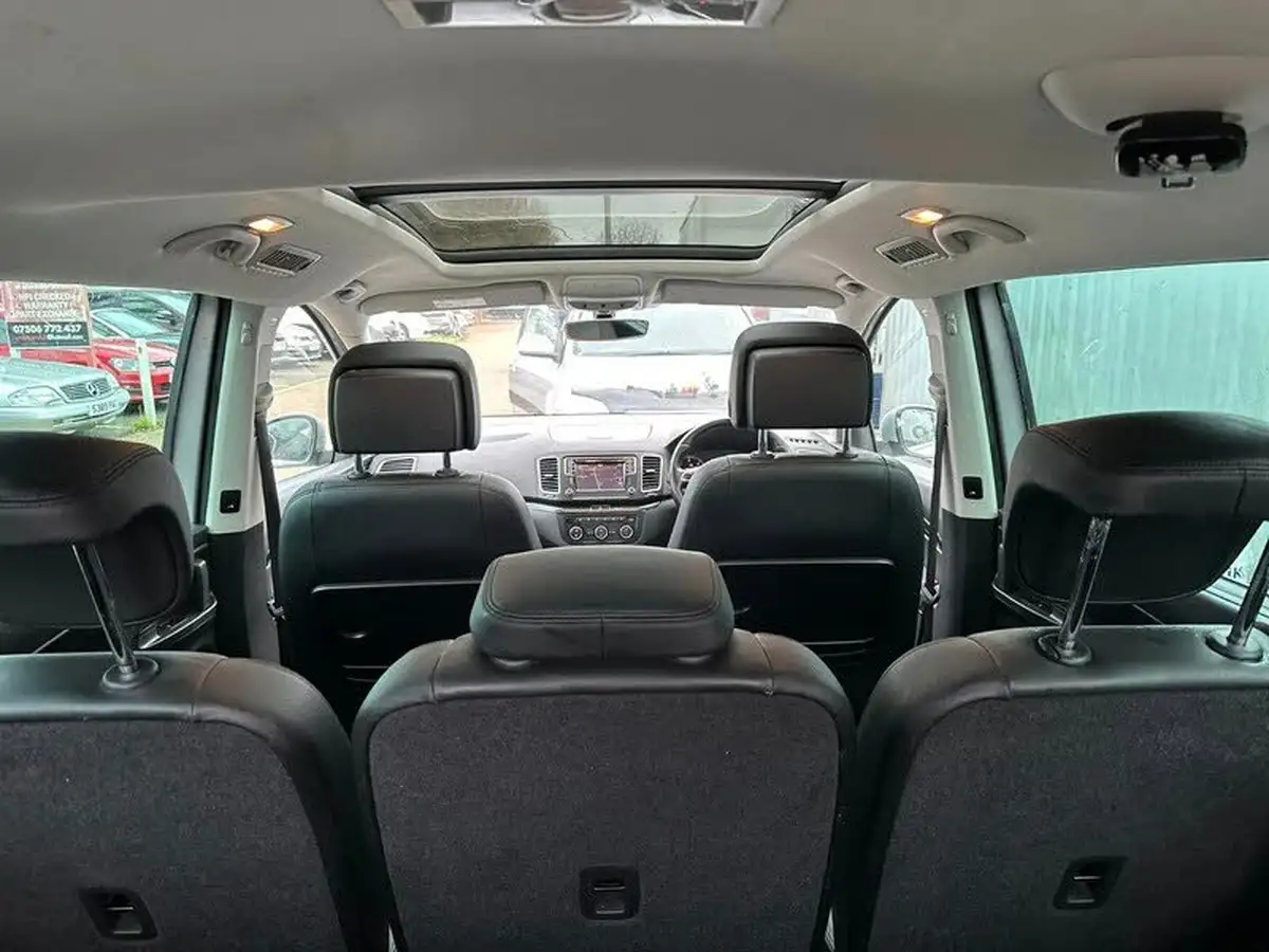 2016-seat-alhambra-20tdi-se-lux-150ps-dsg-big-12