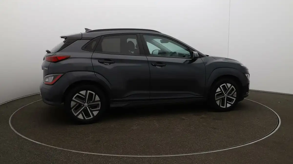 2022-hyundai-kona-e-premium-204ps-64kwh-7kw-obc-big-43