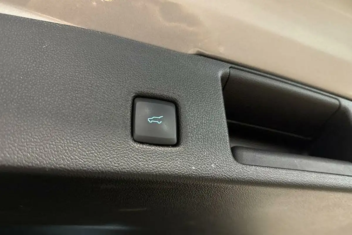2021-ford-kuga-20-st-line-x-edition-150ps-mhev-big-23