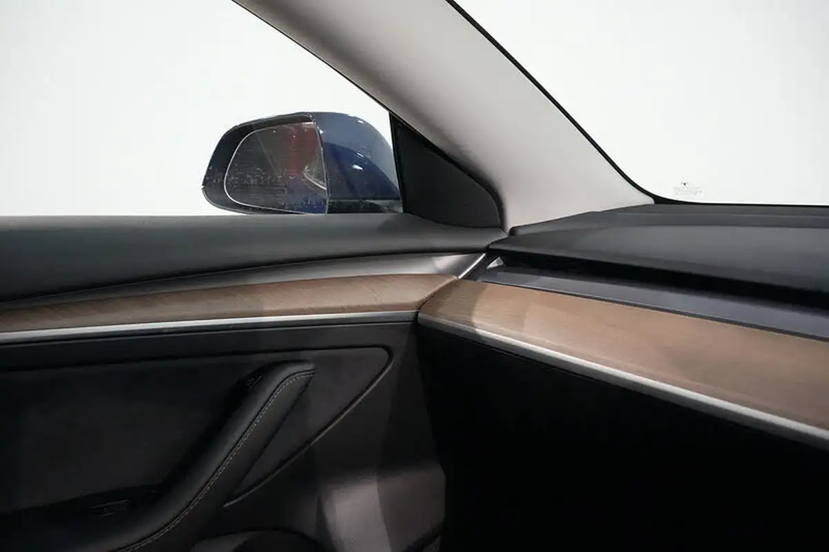 2021-tesla-model-3-e-long-range-4x4-big-16