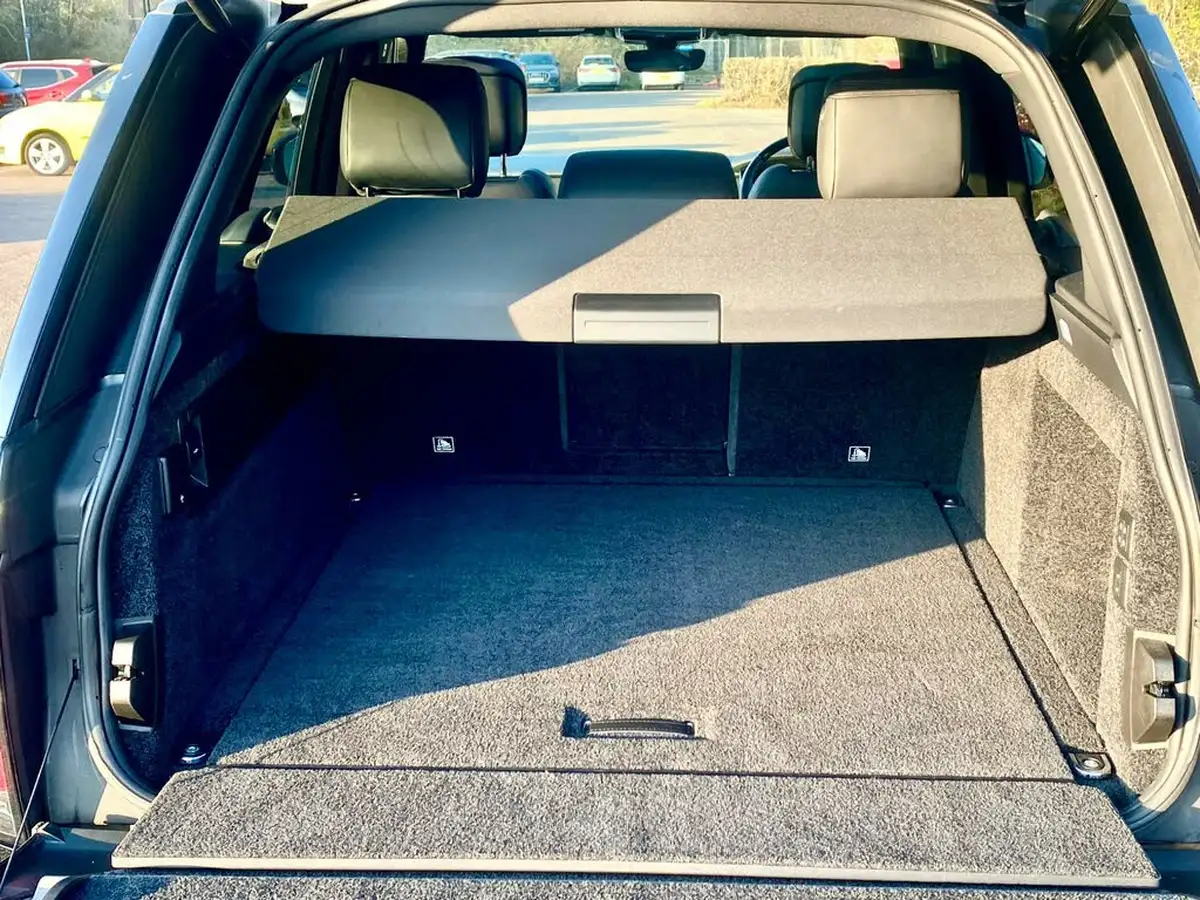 2018-land-rover-range-rover-30-sd-v6-vogue-big-31