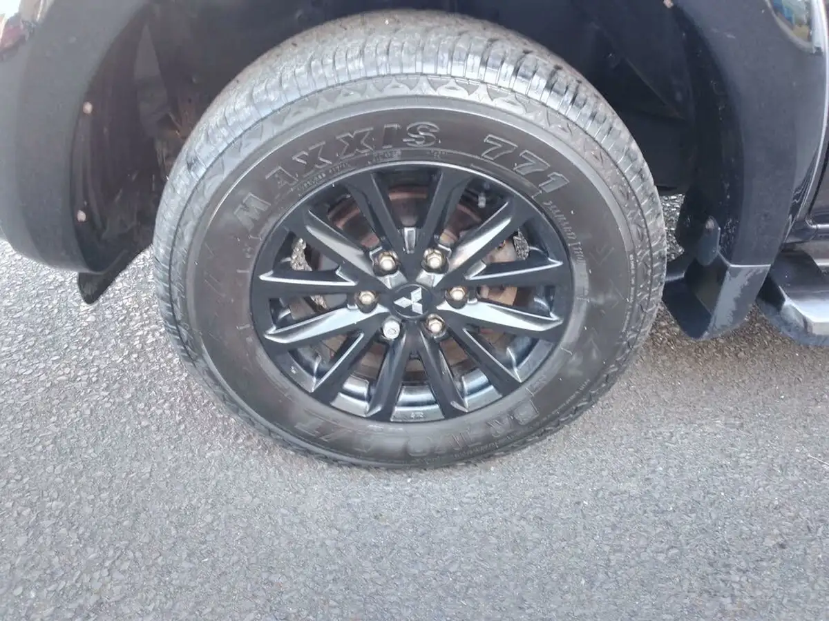 2019-mitsubishi-l200-24di-d-challenger-auto-big-10