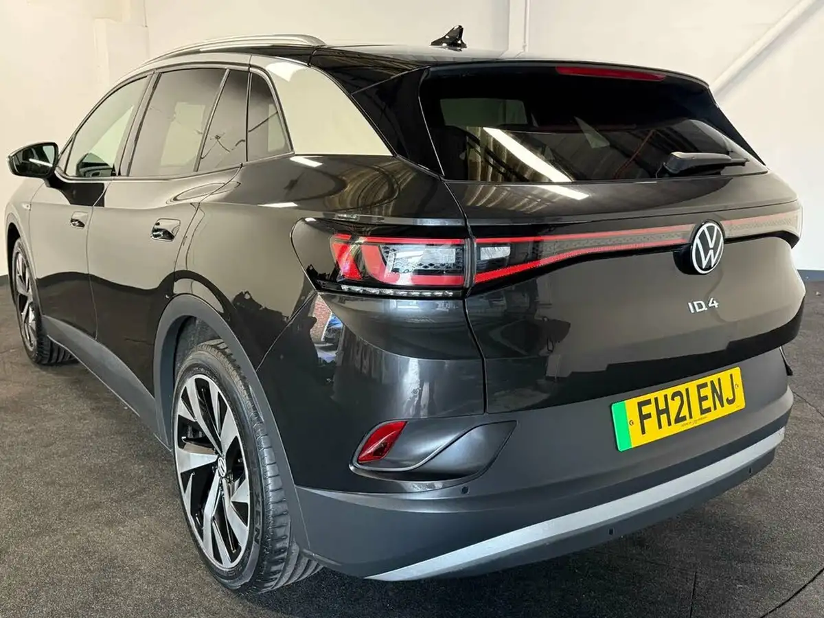 2021-volkswagen-id4-e-first-edition-big-3