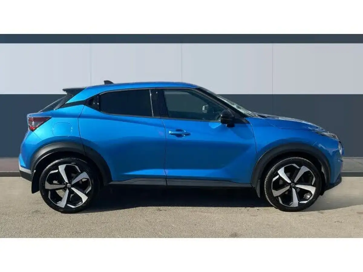 2021-nissan-juke-10-dig-t-tekna-big-4