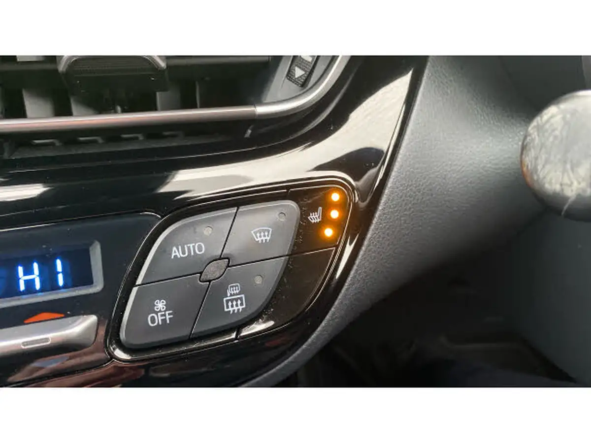 2021-toyota-c-hr-20-vvt-i-design-big-28
