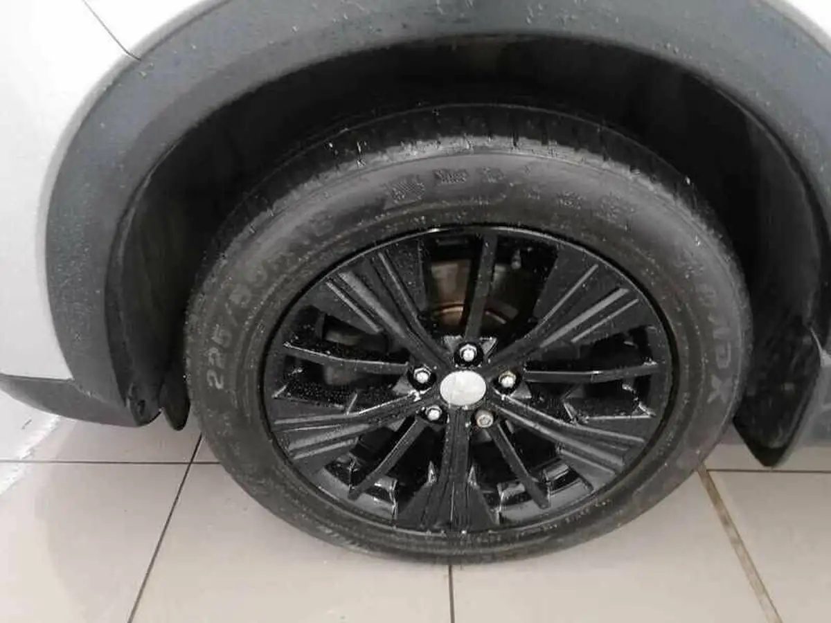 2018-mitsubishi-eclipse-cross-15-4-big-6