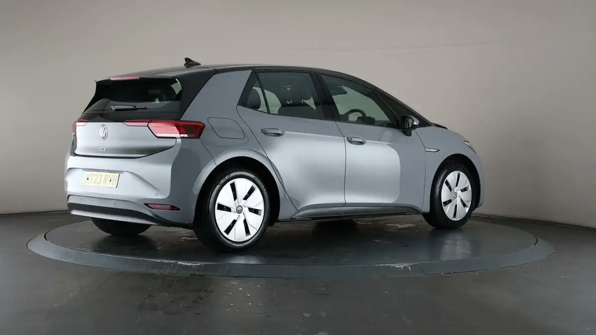 2023-volkswagen-id3-e-life-204ps-58kwh-pro-performance-big-7