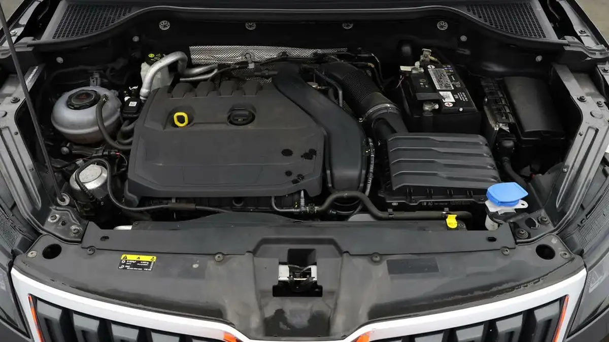 2020-skoda-karoq-15-tsi-se-drive-dsg-big-18