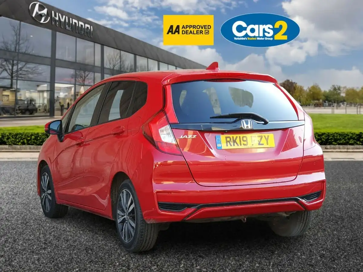 2019-honda-jazz-13-i-vtec-ex-navi-cvt-big-3