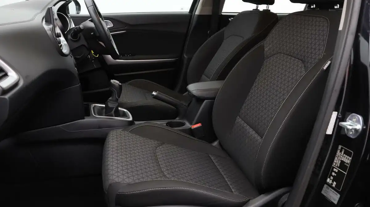 2021-kia-xceed-10-t-gdi-2-big-13