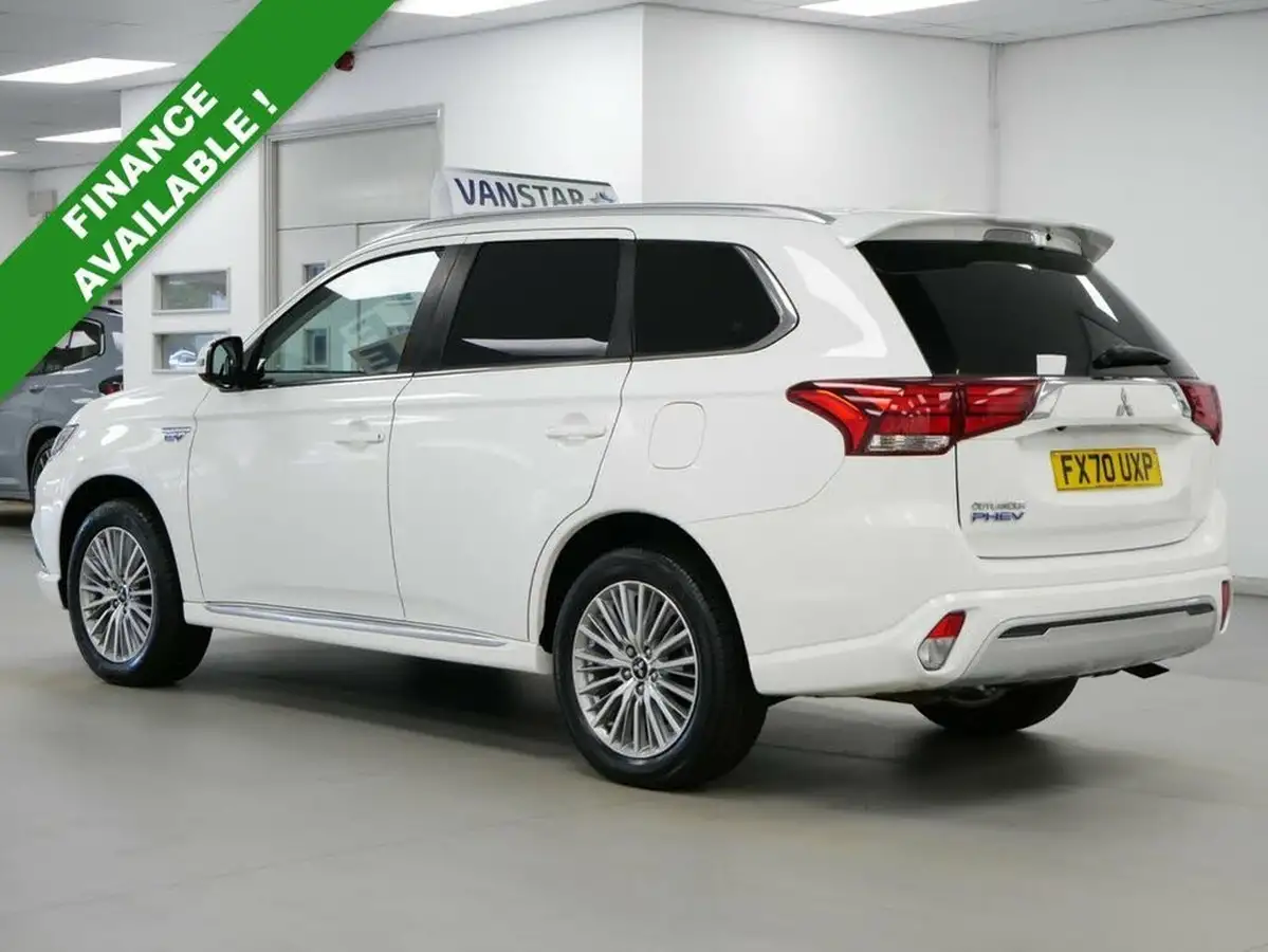 2020-mitsubishi-outlander-24-reflex-plus-commercial-big-7