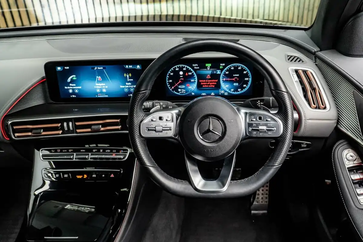 2022-mercedes-benz-eqc-e-eqc-400-amg-line-premium-plus-big-25