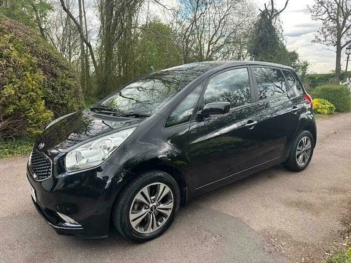 2015-kia-venga-16-3-isg-big-1
