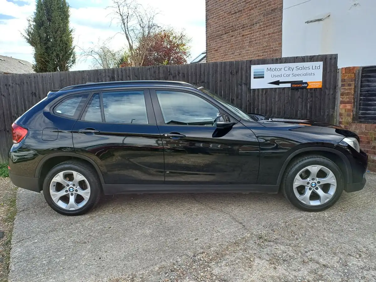 2013-bmw-x1-20td-sdrive18d-se-big-1