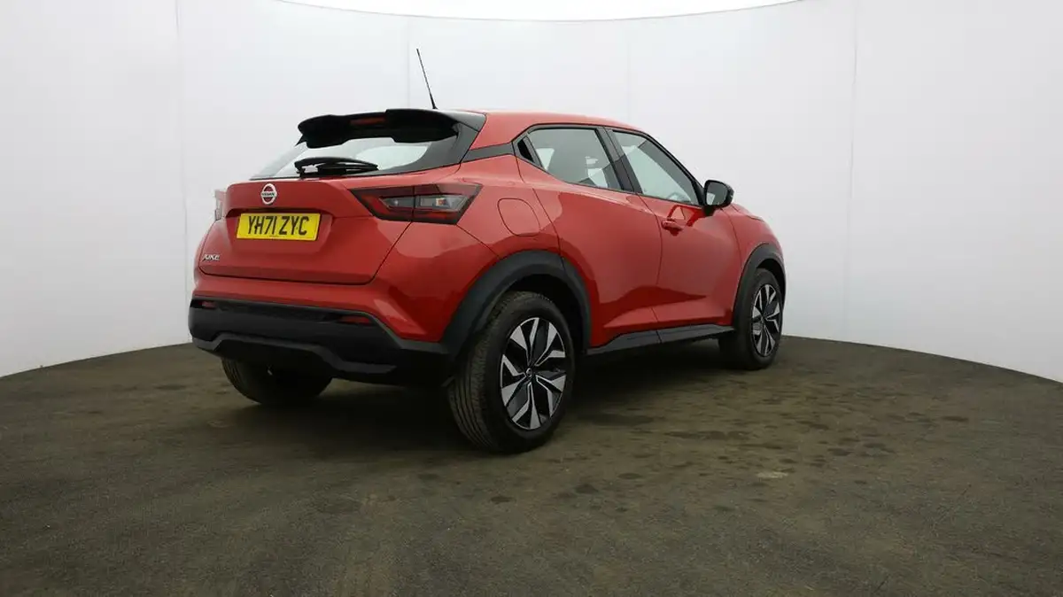 2021-nissan-juke-10-dig-t-acenta-big-6
