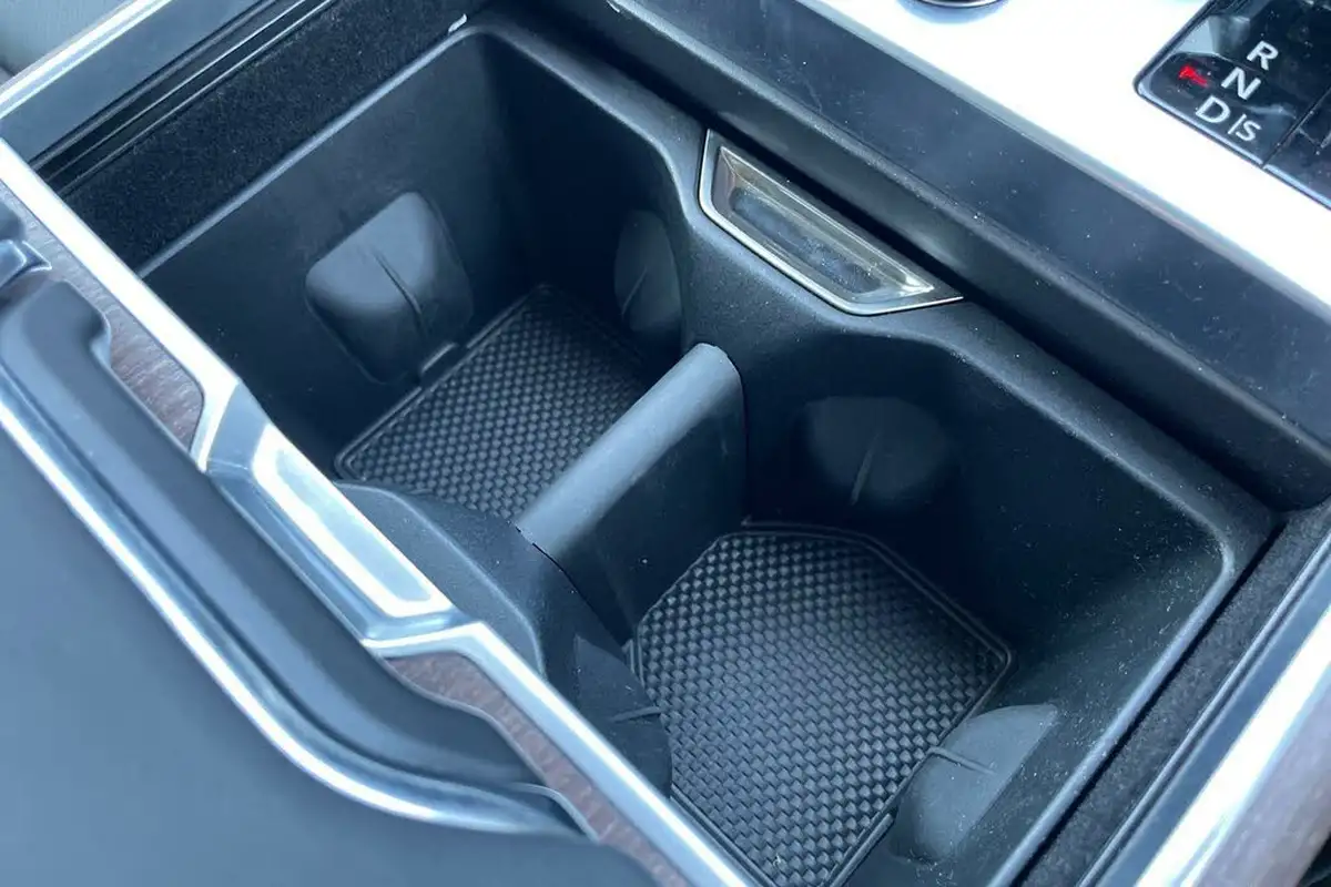 2023-land-rover-range-rover-30-p440e-se-big-60