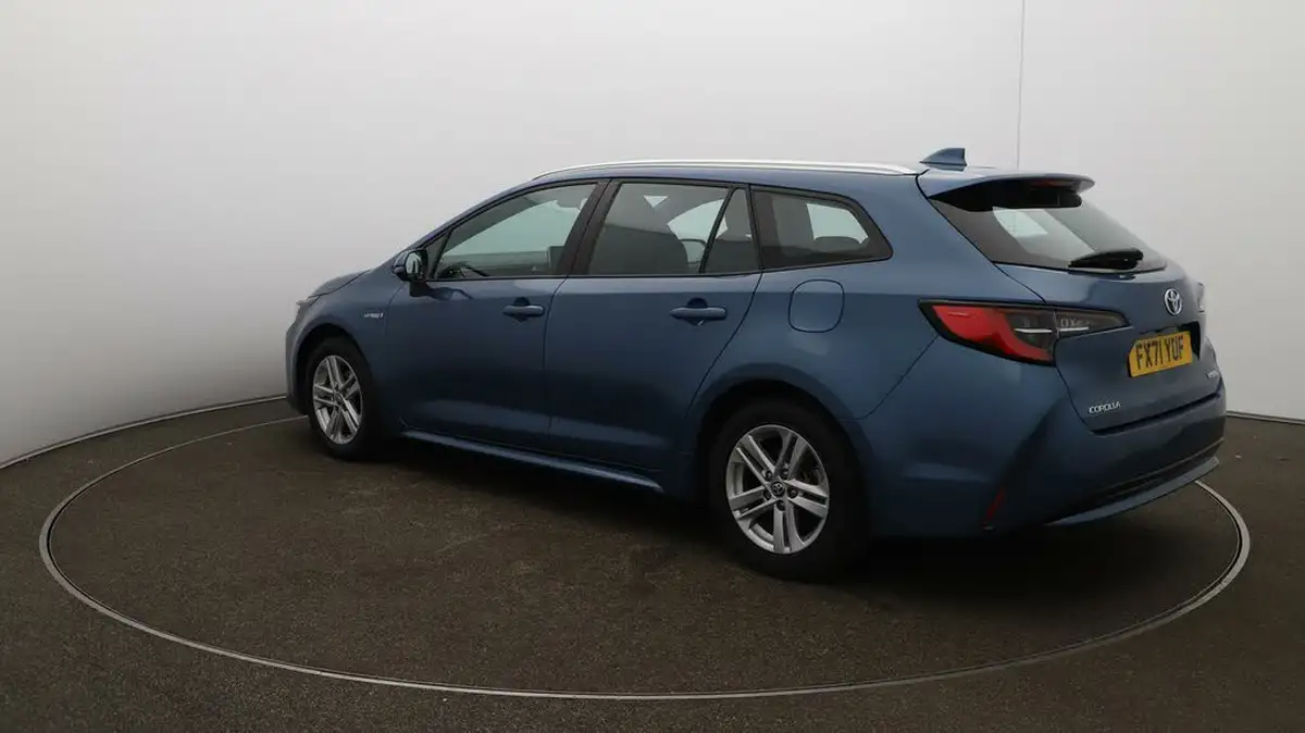 2022-toyota-corolla-18-vvt-i-icon-120bhp-spare-wheel-touring-sports-5d-big-4
