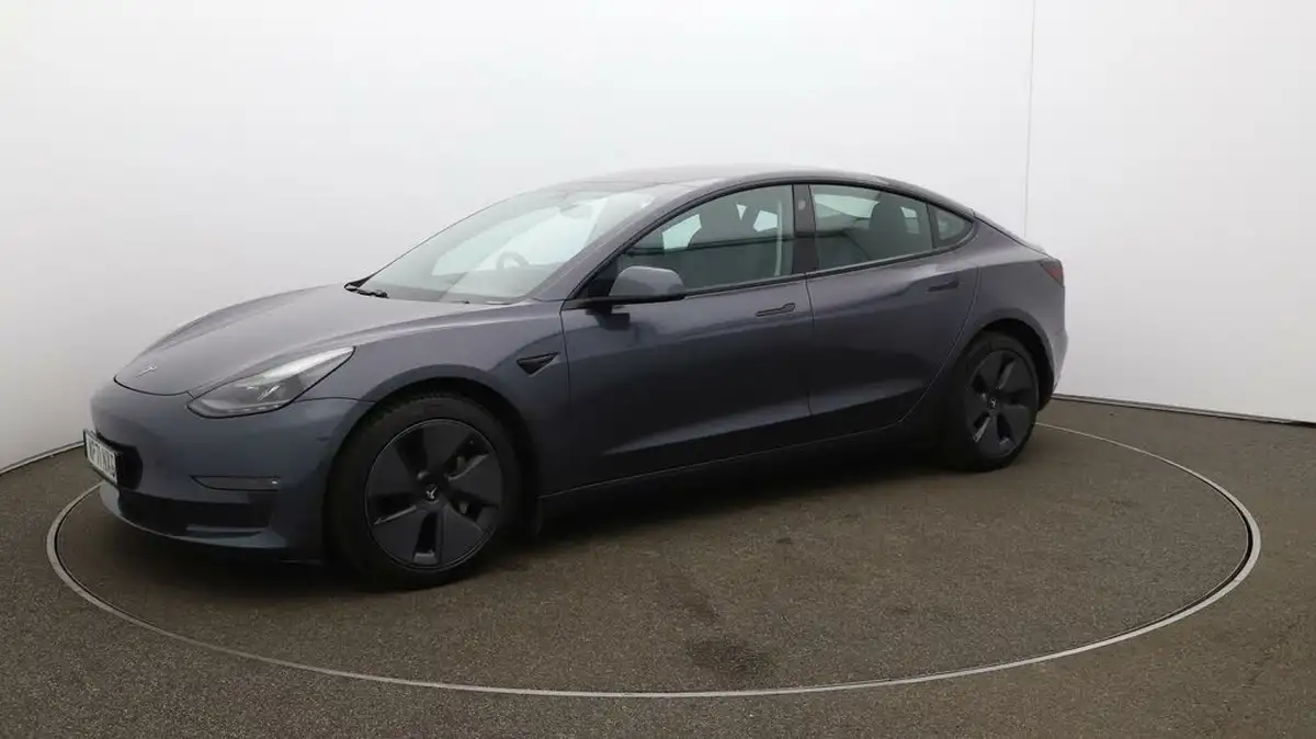 2021-tesla-model-3-e-long-range-awd-big-60