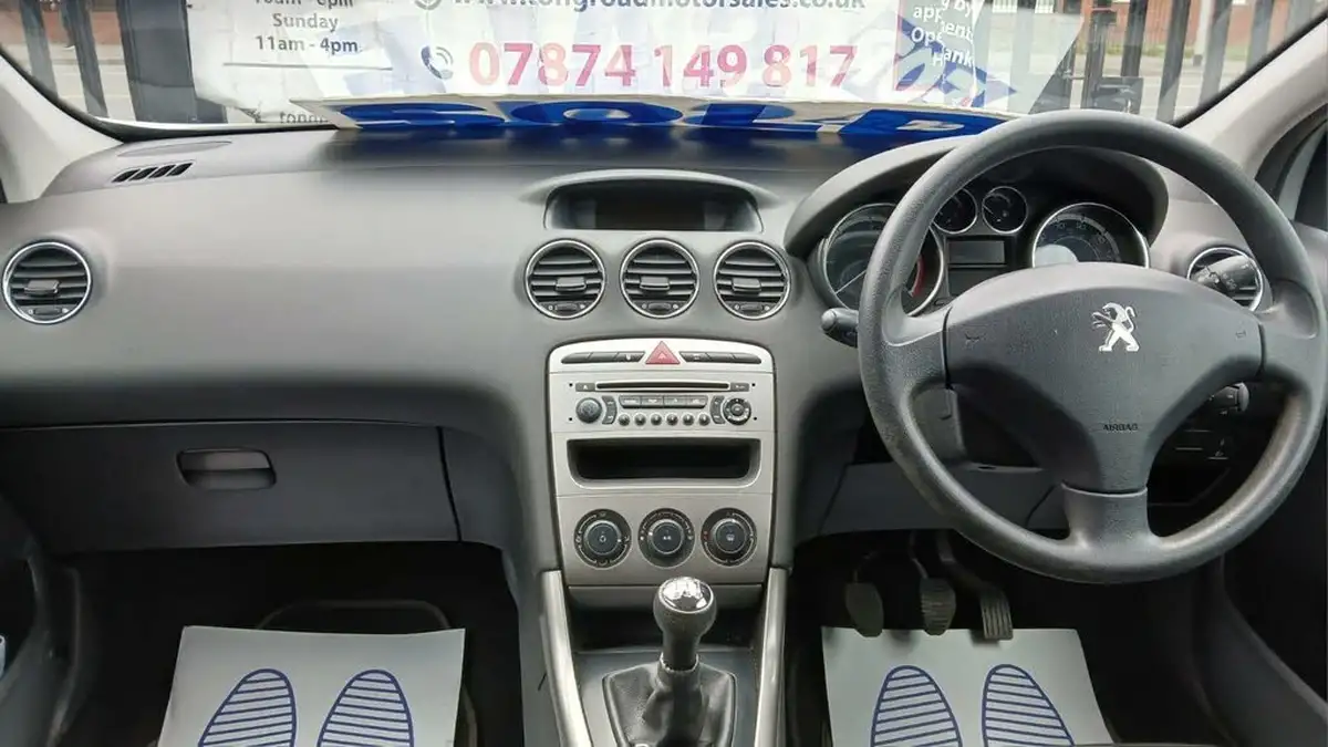2011-peugeot-308-16td-access-16hdi-92bhp-fap-big-48