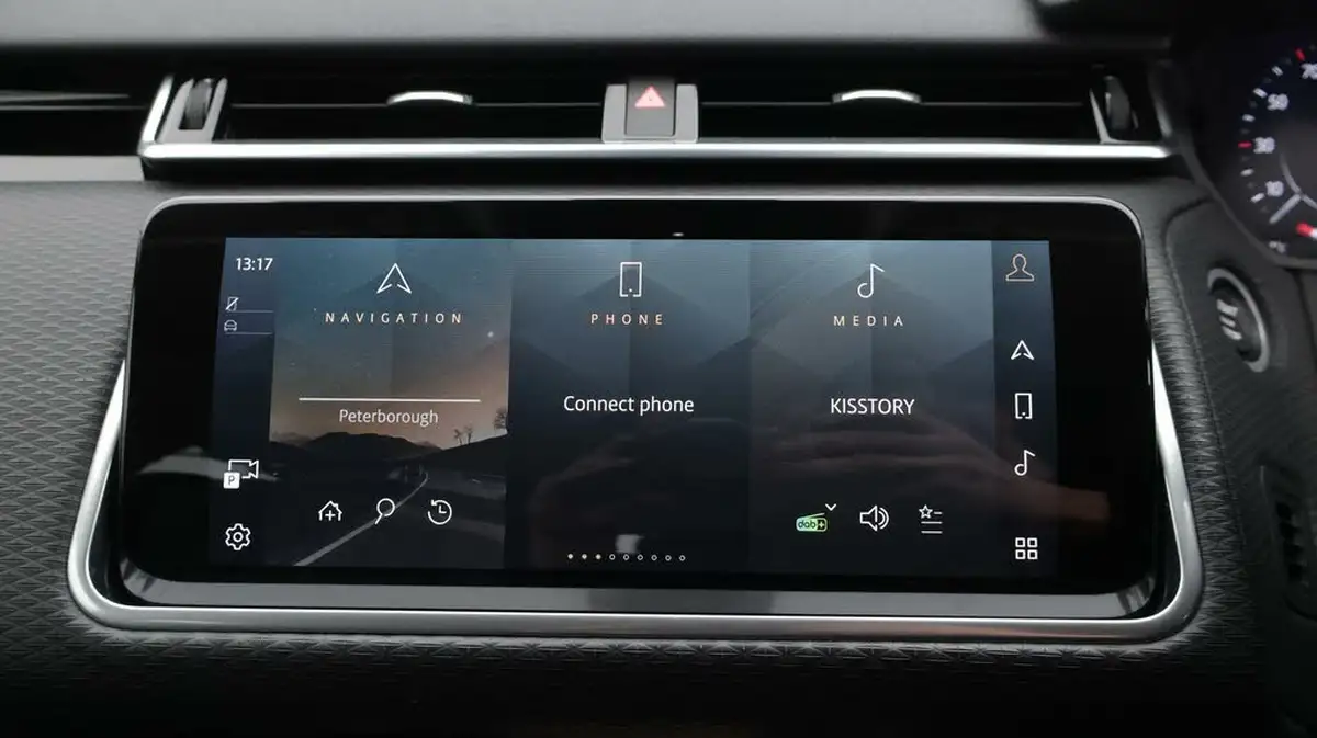 2021-land-rover-range-rover-velar-20-p250-se-big-11