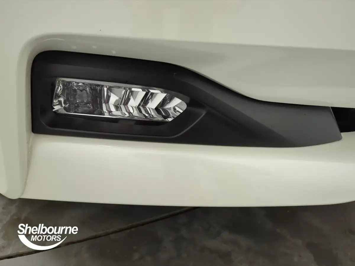 2024-nissan-leaf-e-e-tekna-59kwh-big-19
