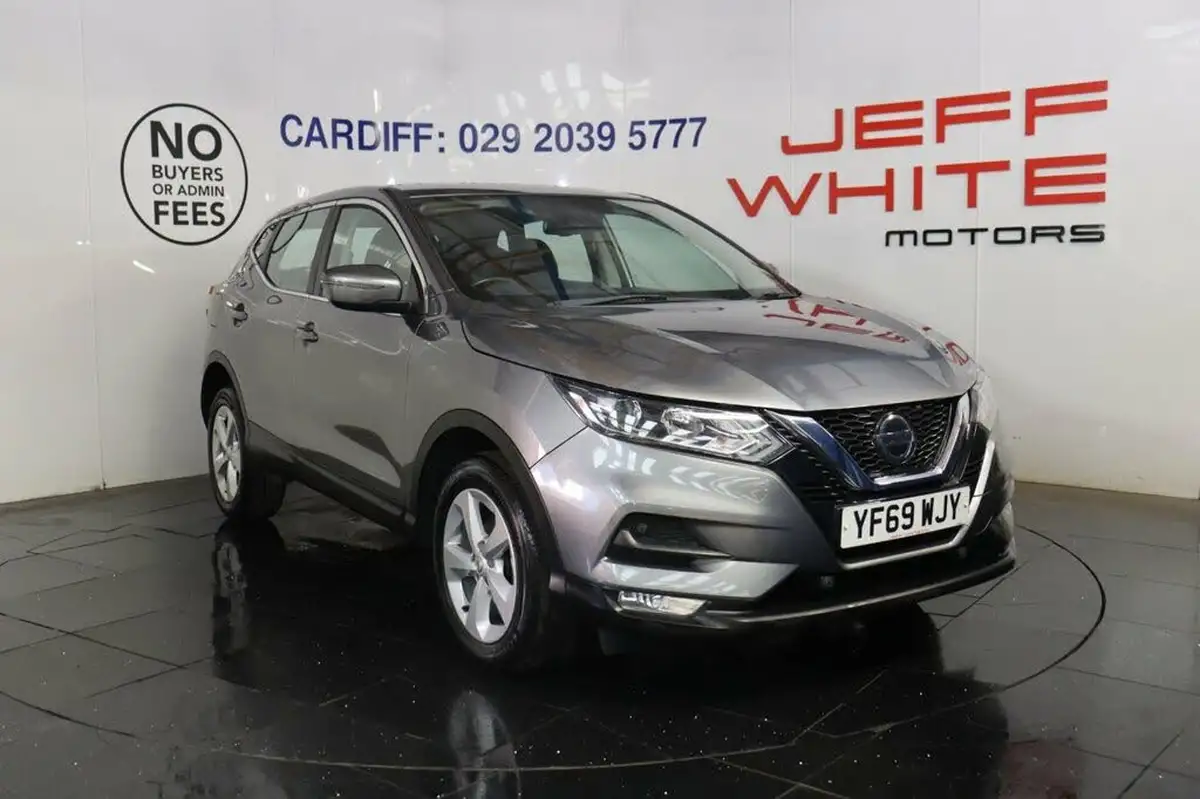 2019-nissan-qashqai-13-dig-t-acenta-premium-140ps-big-0