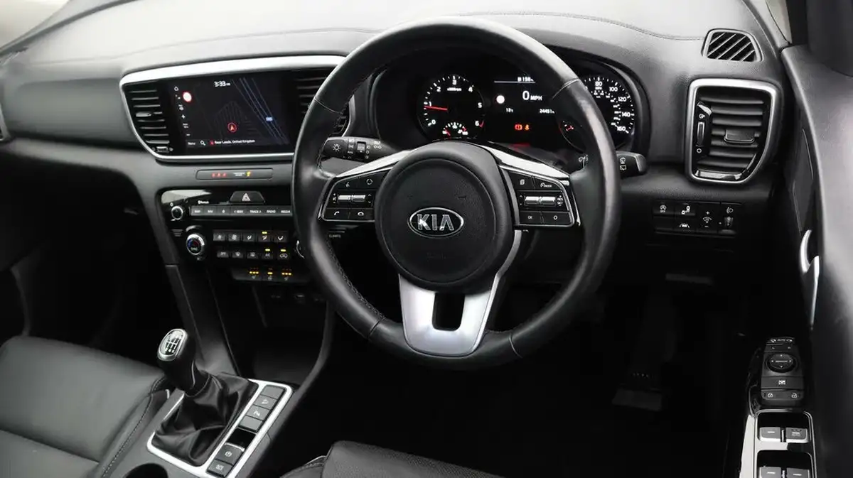 2021-kia-sportage-16crdi-3-48v-big-8